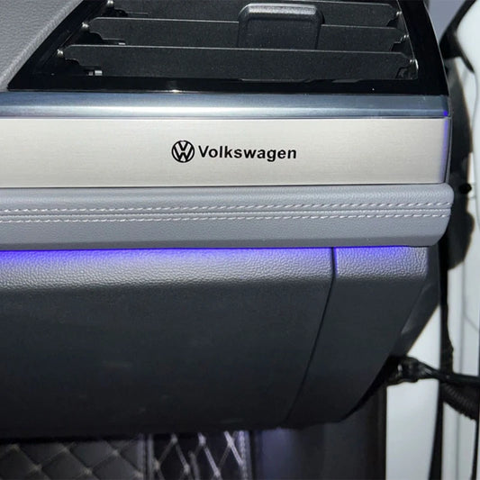 Autocollant Métal Réfléchissant Volkswagen – Intérieur ou Extérieur !